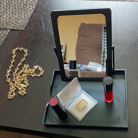Mary Kay TWO Travel detachable mirrors with tray base.. price for two mirrors..